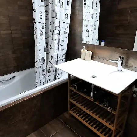 Encantador Con Terraza En - Es-170-74 Apartamento *